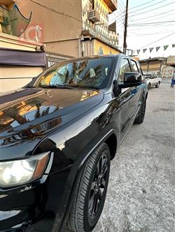 جيب جراند شيروكي